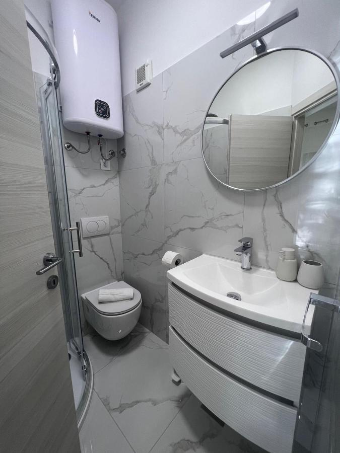 Apartments Iskra روفينج المظهر الخارجي الصورة