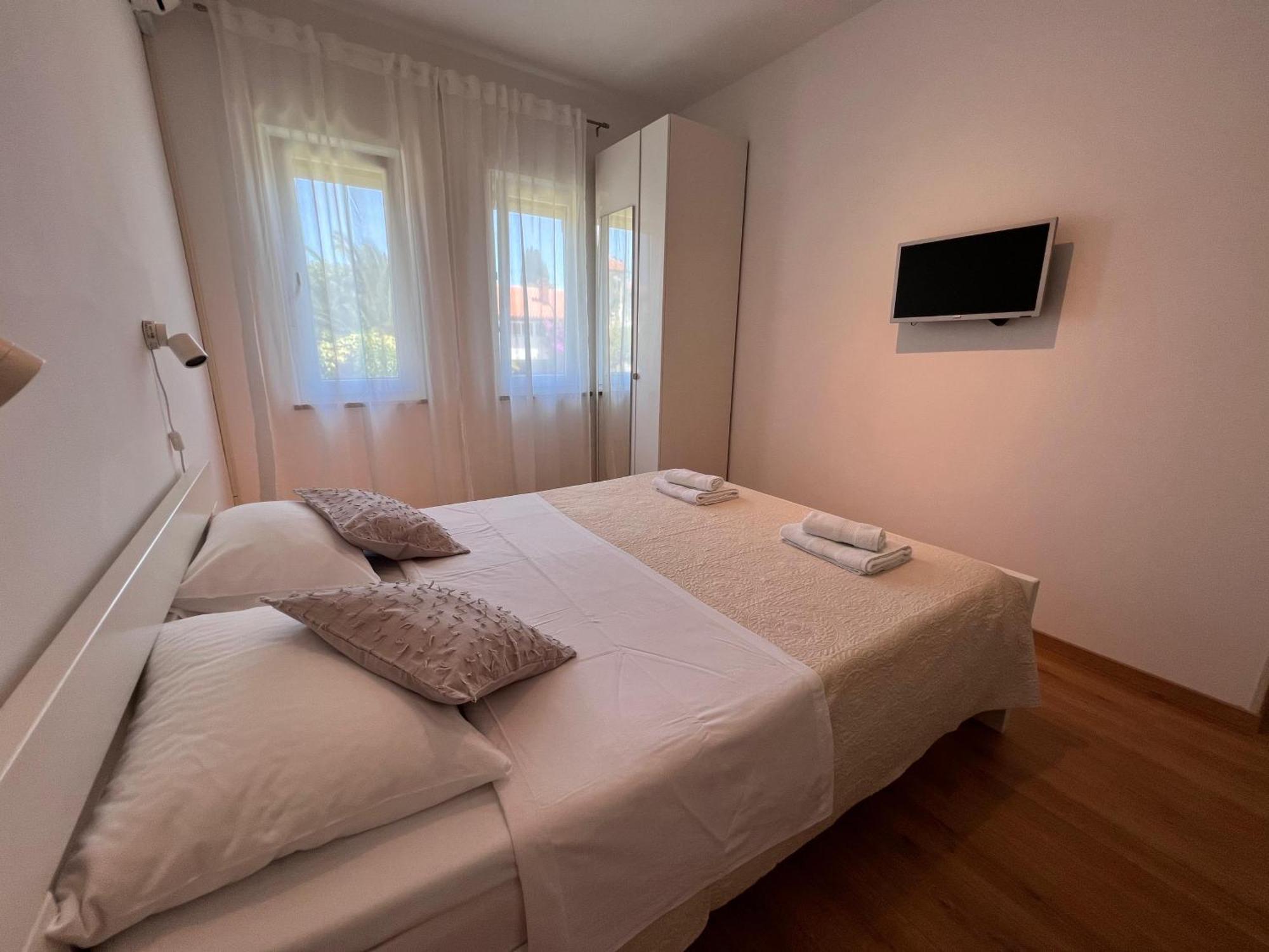 Apartments Iskra روفينج المظهر الخارجي الصورة