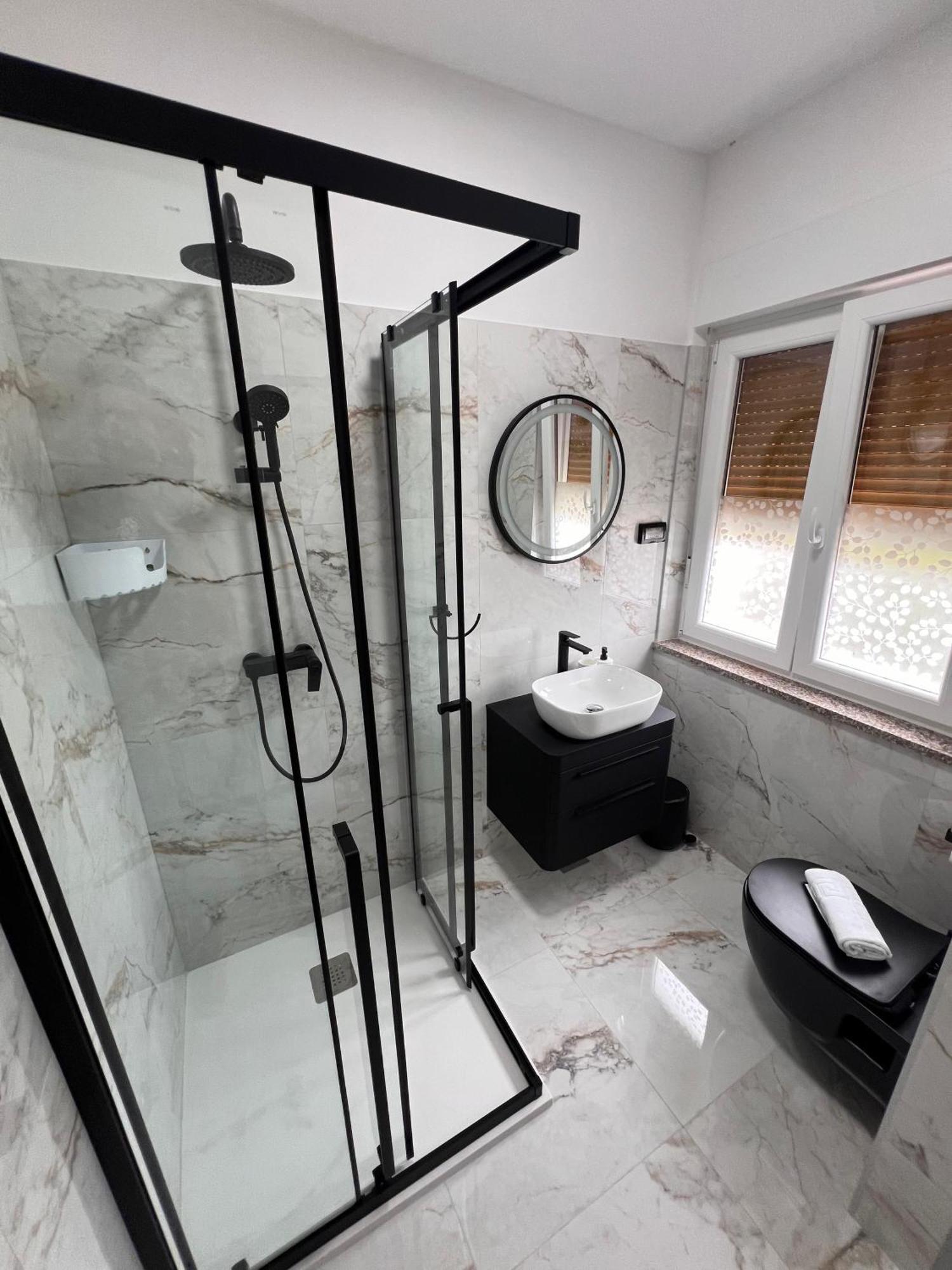 Apartments Iskra روفينج المظهر الخارجي الصورة